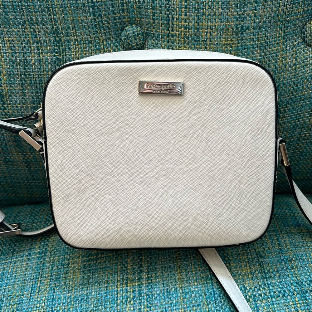 Kate Spade Newbury Lane Cammie in Soft Limestone White